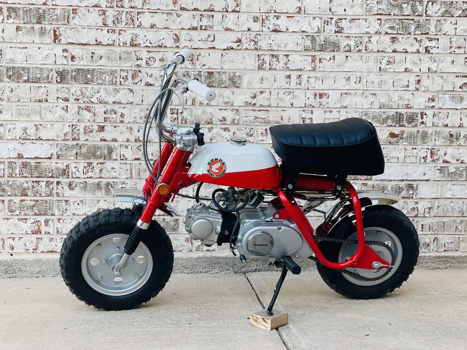 1968 Honda Motorcycles - Image 9 of 31