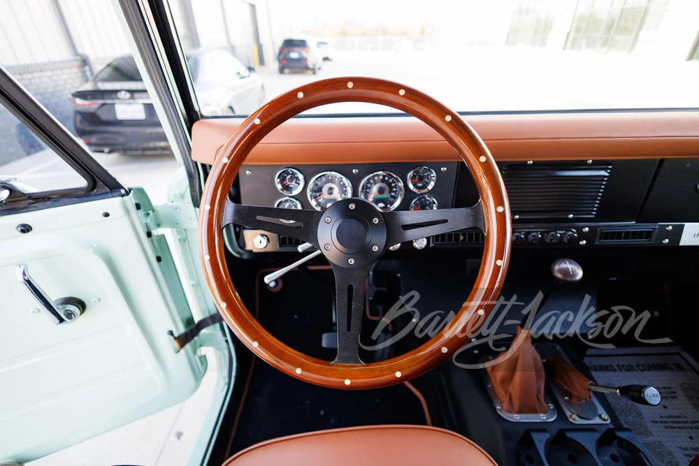 1968 International - Image 7 of 23