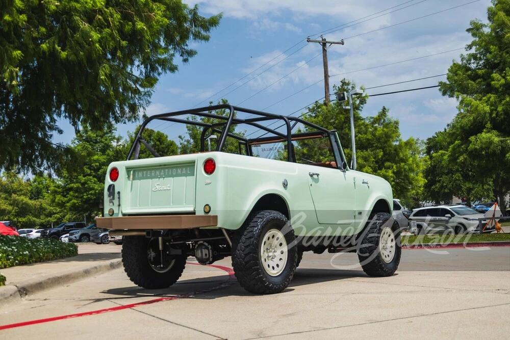 1968 International - Image 3 of 23