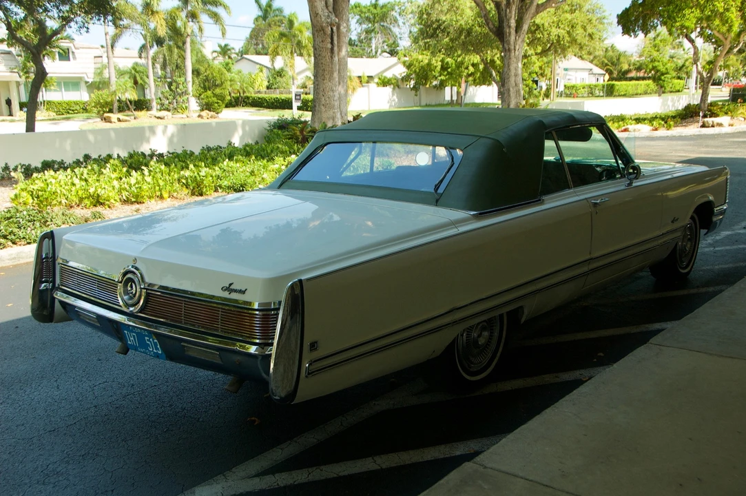 1968 Chrysler Imperial 3rd Gen - Image 10 of 31