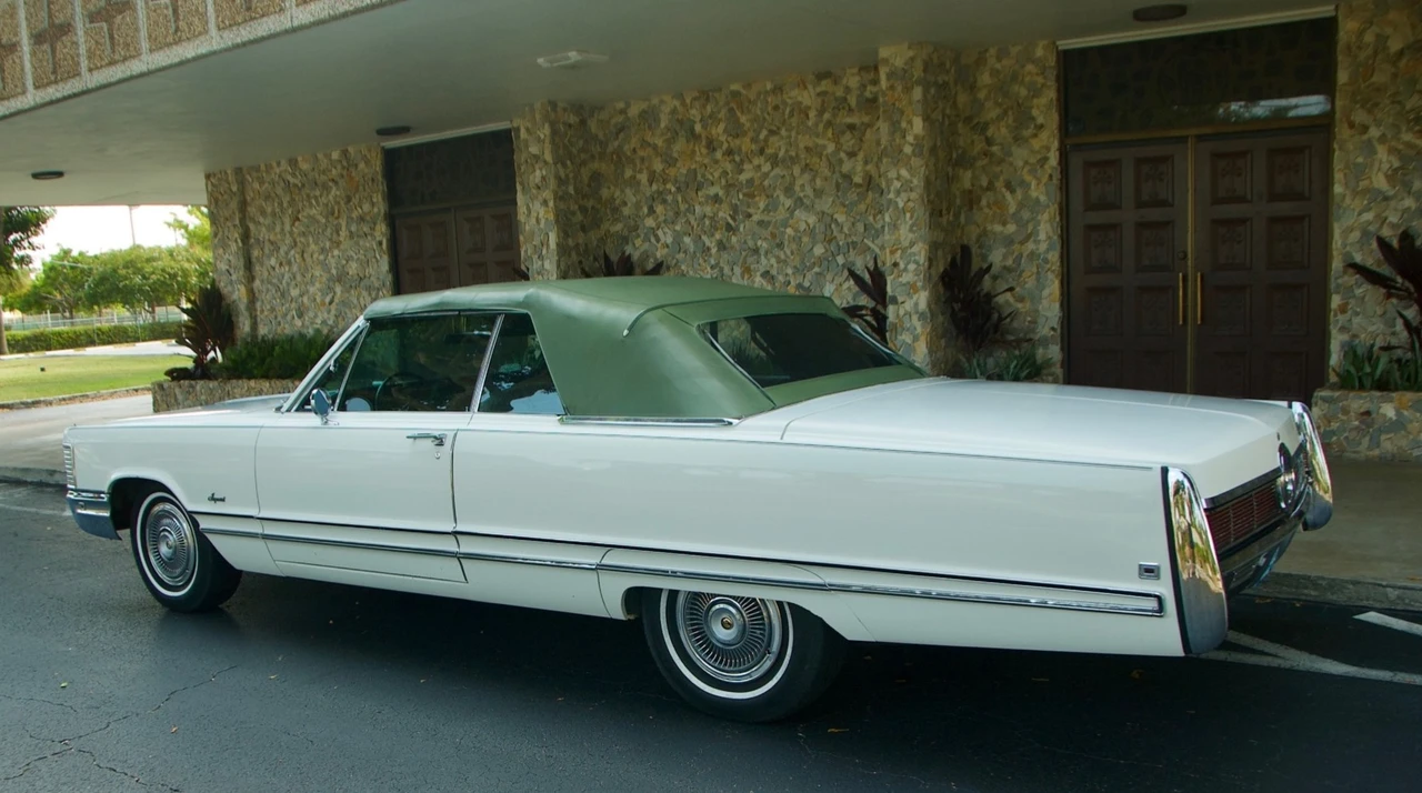 1968 Chrysler Imperial 3rd Gen - Image 6 of 31