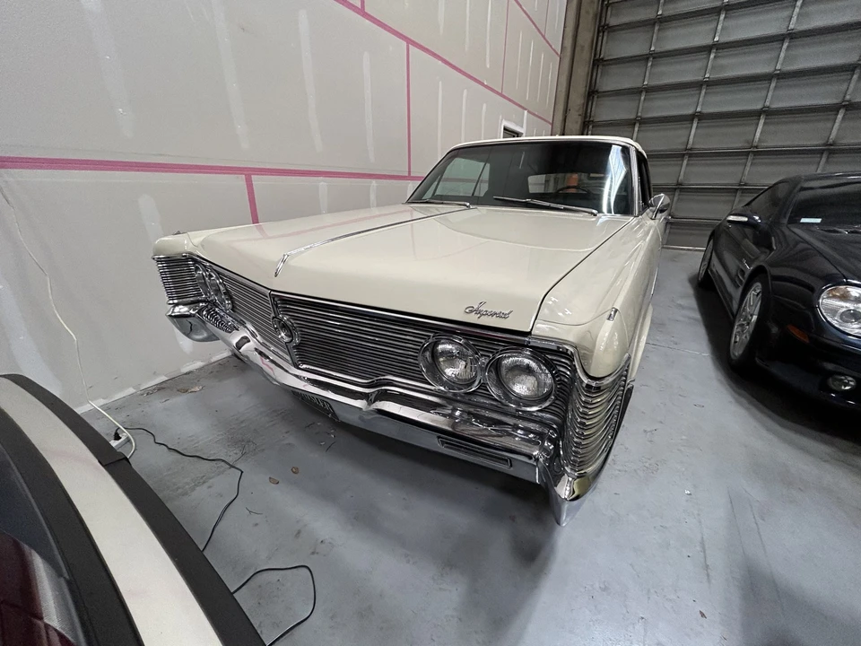 1968 Chrysler Imperial 3rd Gen - Image 18 of 31
