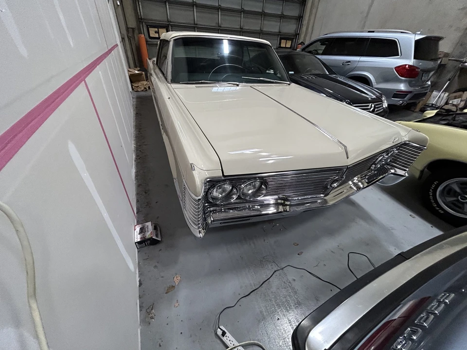 1968 Chrysler Imperial 3rd Gen - Image 19 of 31