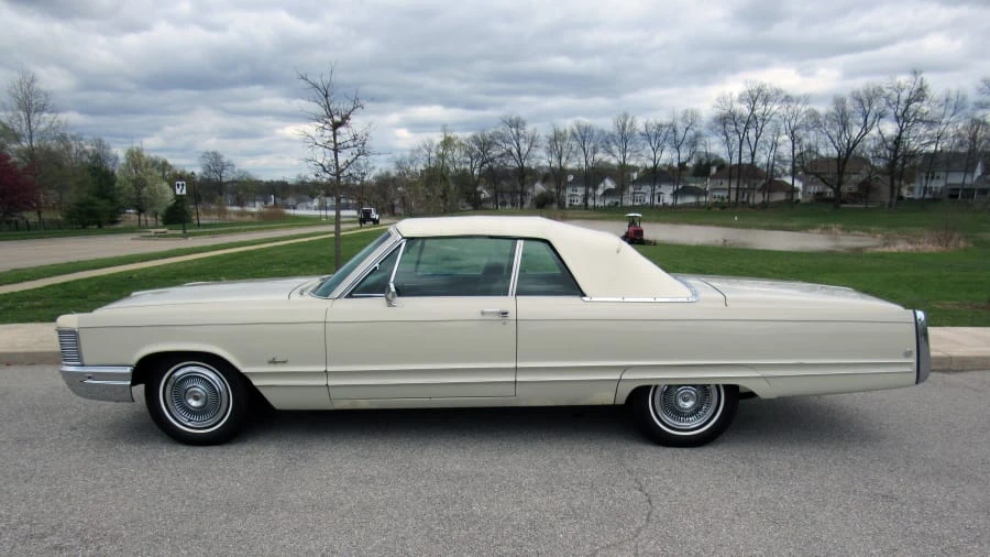 1968 Imperial Crown - Image 2 of 7