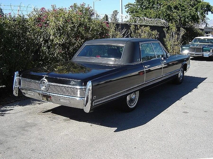 1968 Imperial - Image 2 of 6