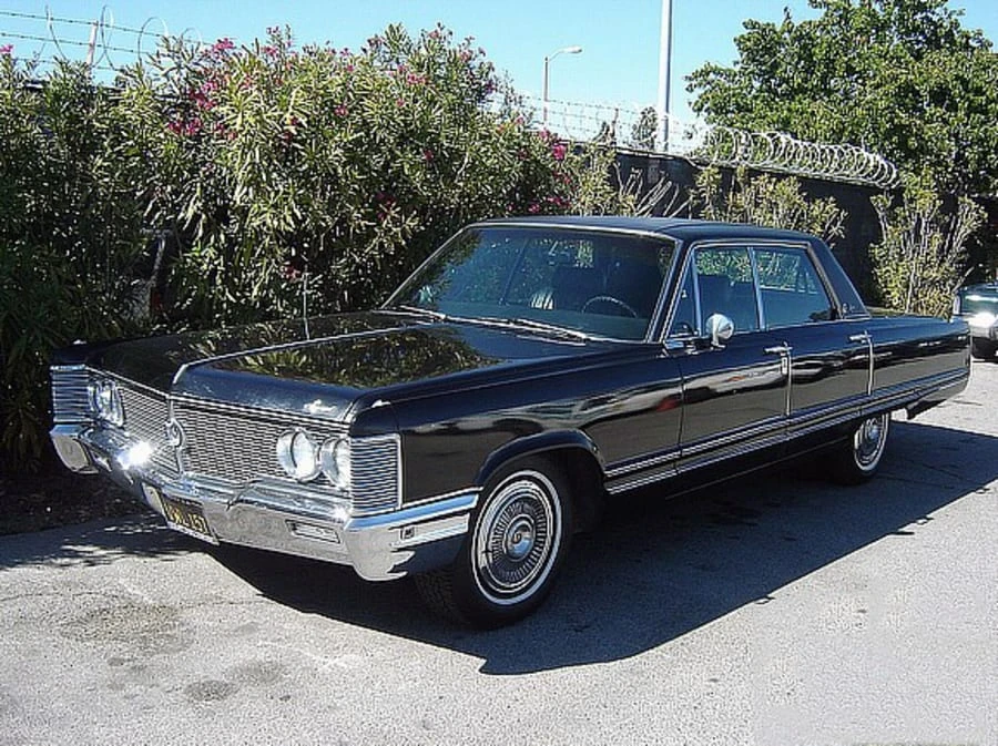1968 Imperial - Image 6 of 6