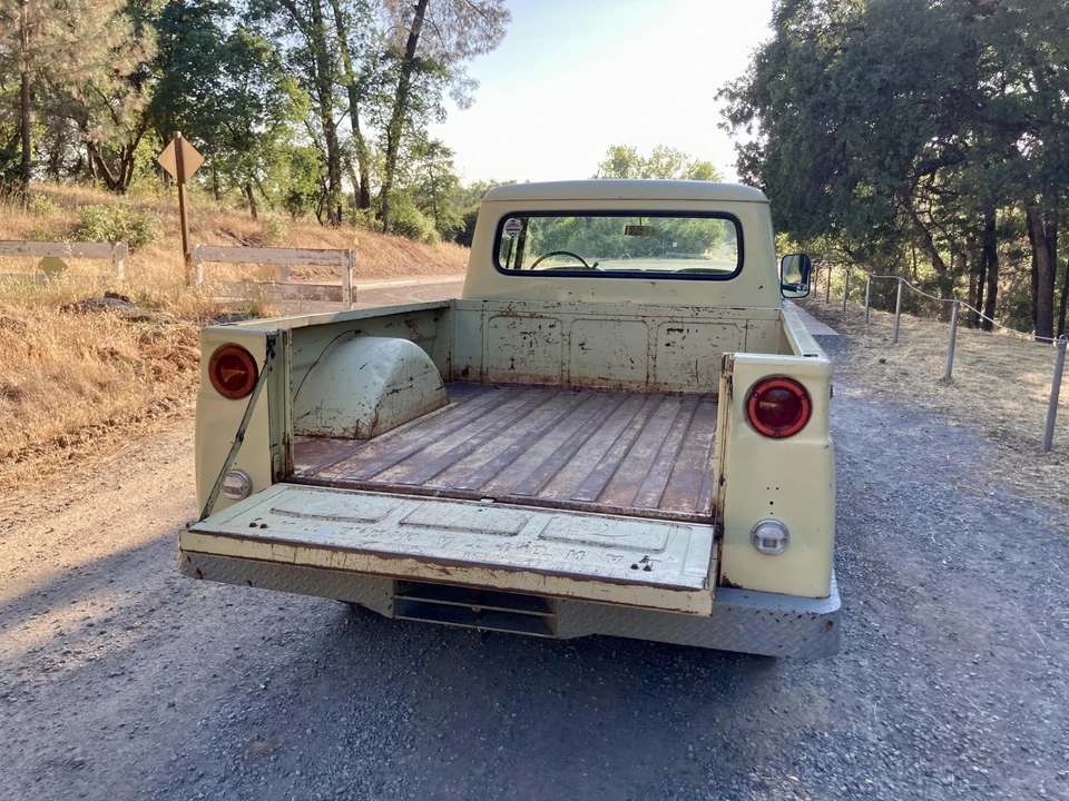 1968 International Harvester Pickup - Image 30 of 31