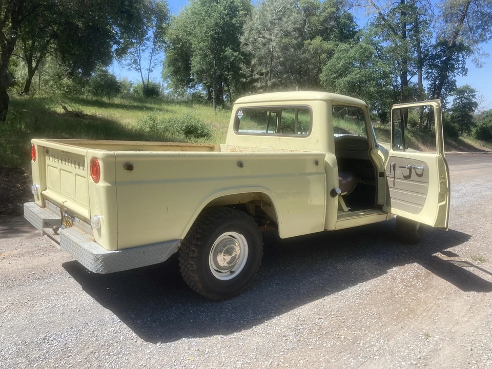 1968 International Harvester Pickup - Image 28 of 31