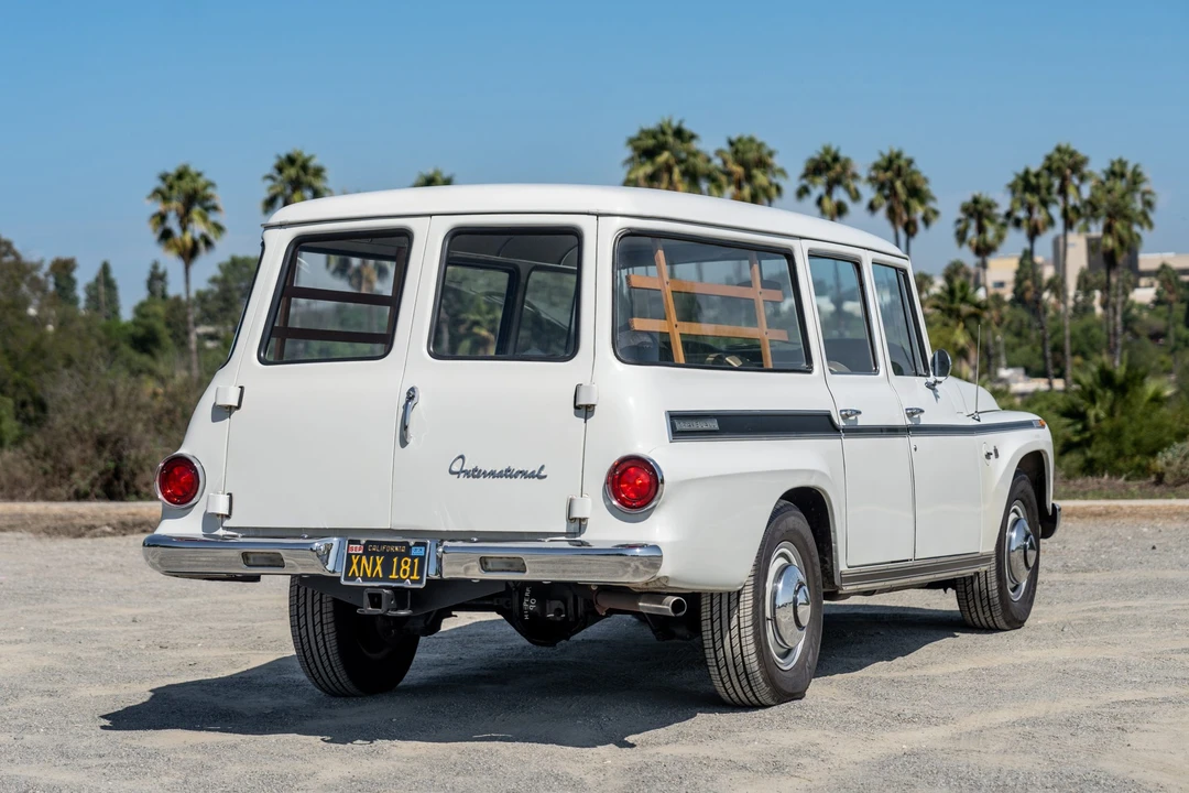 1968 International Harvester Travelall - Image 6 of 31