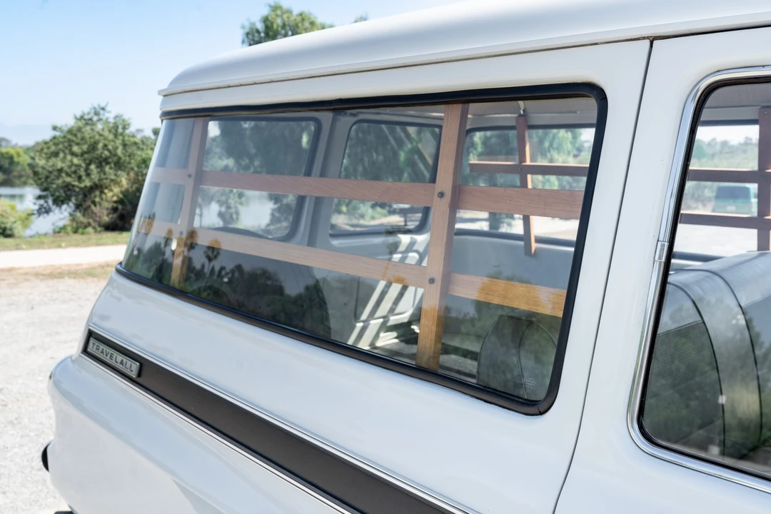 1968 International Harvester Travelall - Image 28 of 31