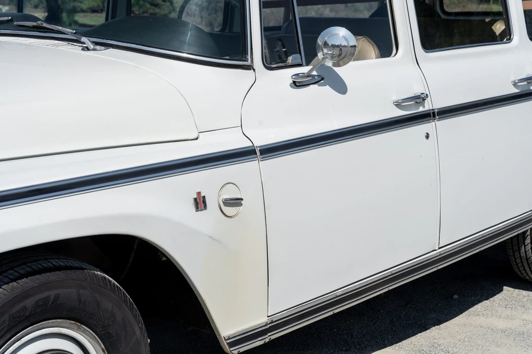 1968 International Harvester Travelall - Image 13 of 31