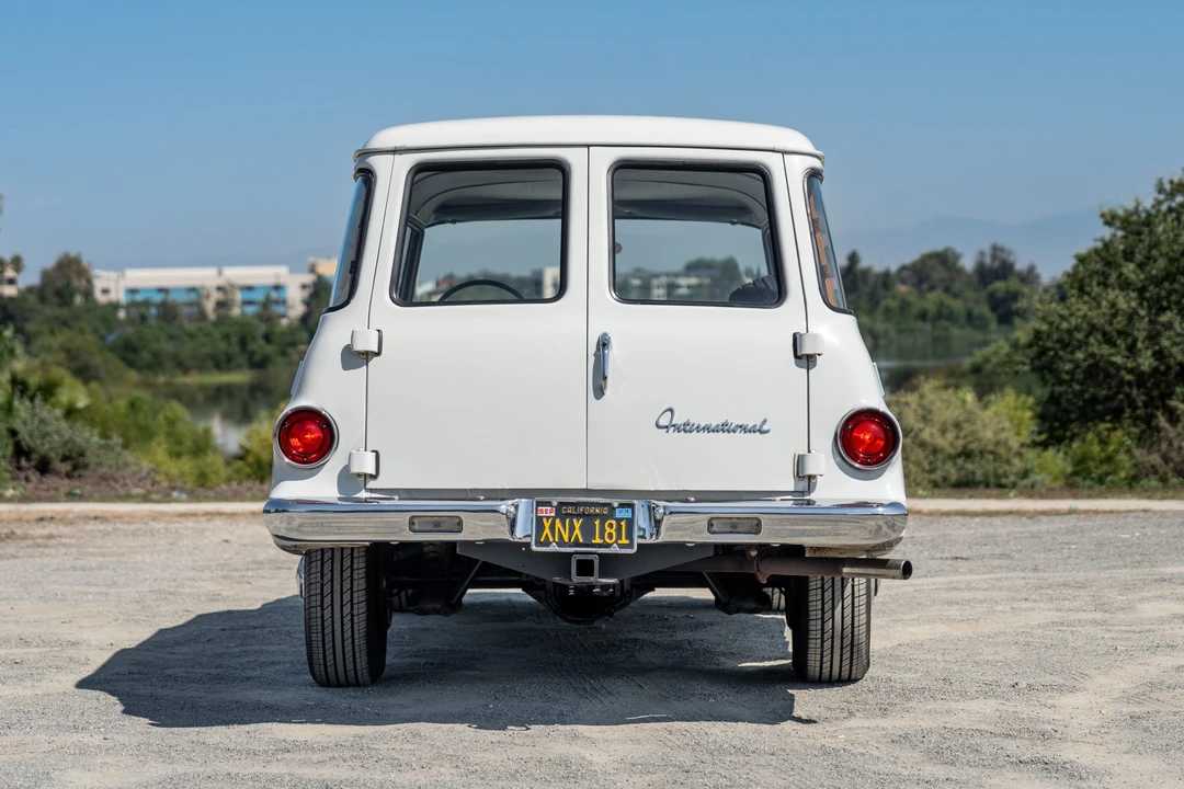 1968 International Harvester Travelall - Image 5 of 31