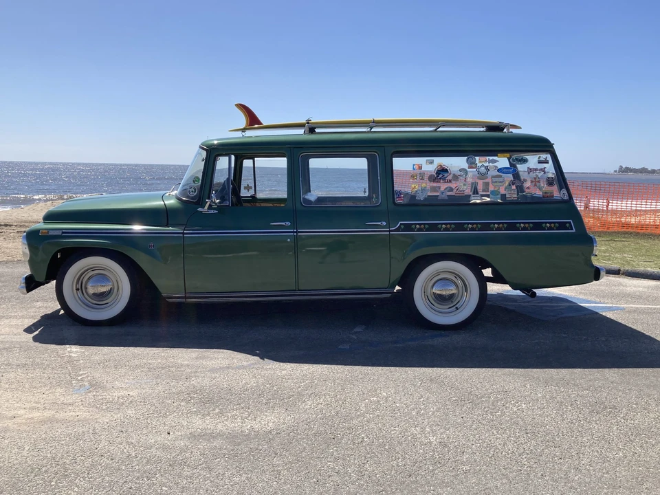 1968 International Harvester Travelall - Image 7 of 31