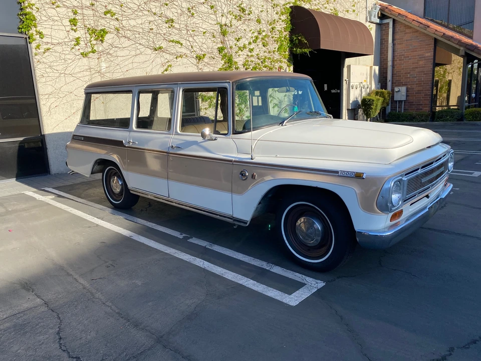 1968 International Harvester Travelall - Image 3 of 31