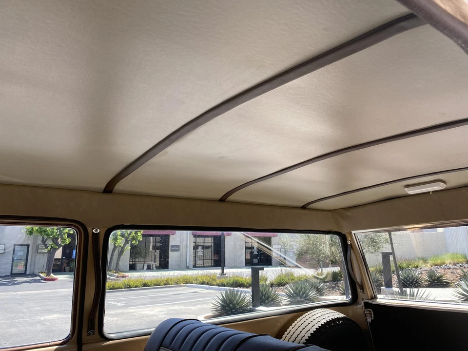 1968 International Harvester Travelall - Image 25 of 31