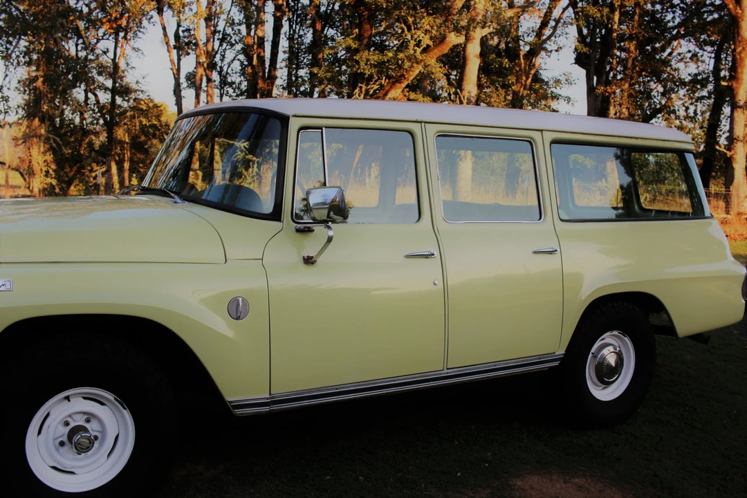 1968 International Harvester Travelall - Image 21 of 31