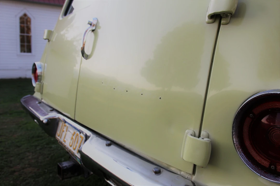 1968 International Harvester Travelall - Image 12 of 31