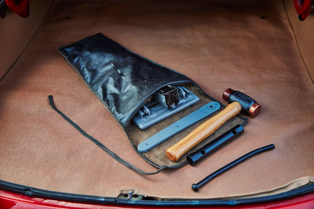 1968 Jaguar E-Type Series 1 - Image 12 of 31
