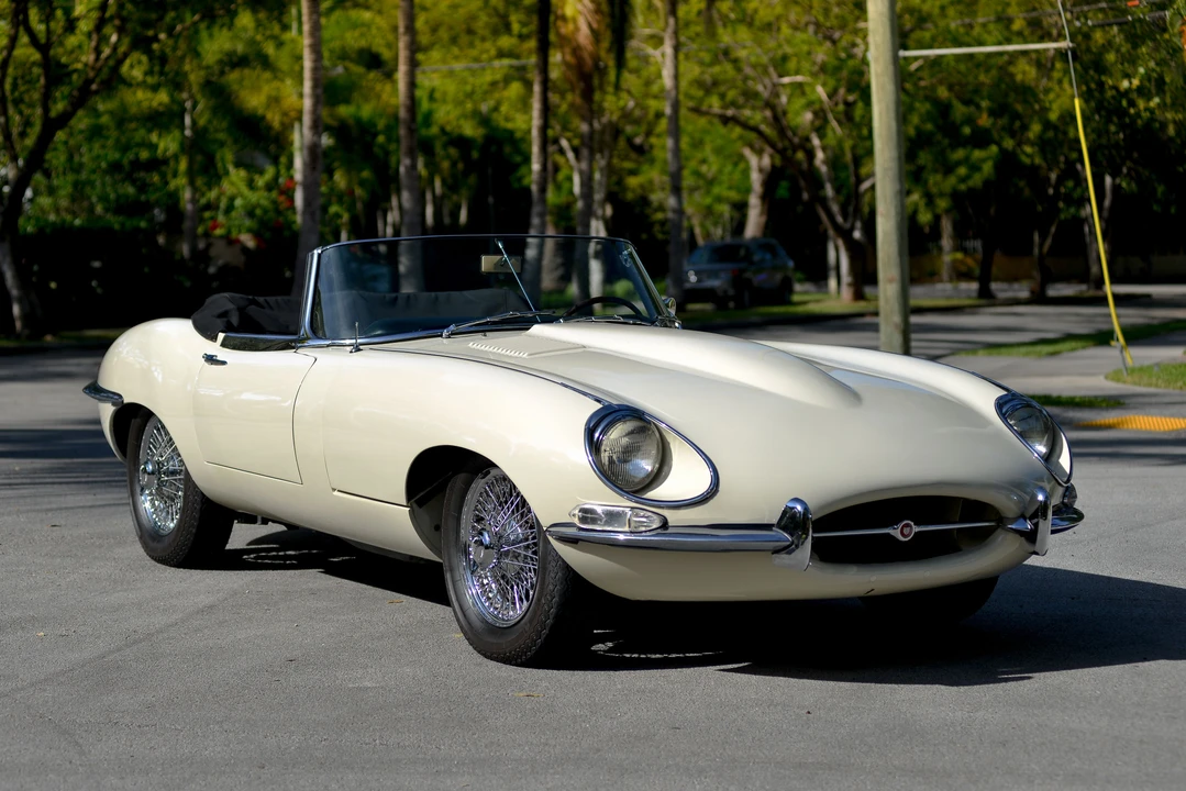 1968 Jaguar E-Type Series 1 - Image 2 of 31