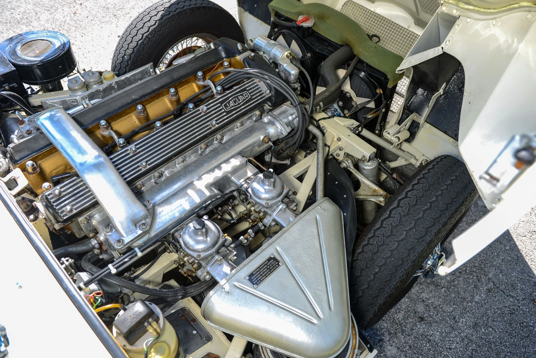 1968 Jaguar E-Type Series 1 - Image 10 of 31