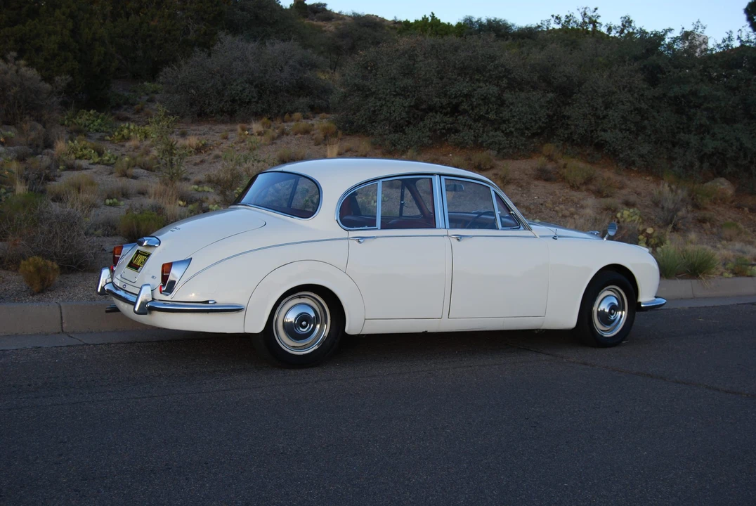 1968 Jaguar Mark II - Image 10 of 31