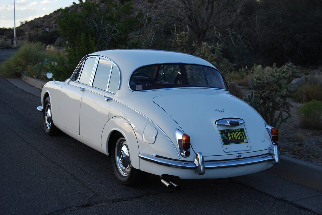 1968 Jaguar Mark II - Image 7 of 31