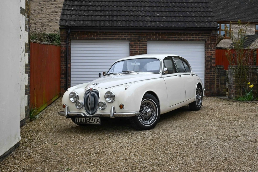 1968 Jaguar Mark II - Image 9 of 30