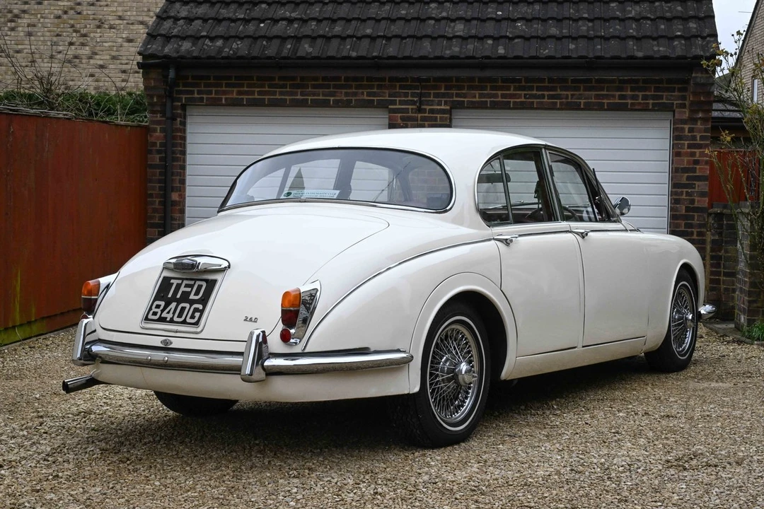 1968 Jaguar Mark II - Image 4 of 30