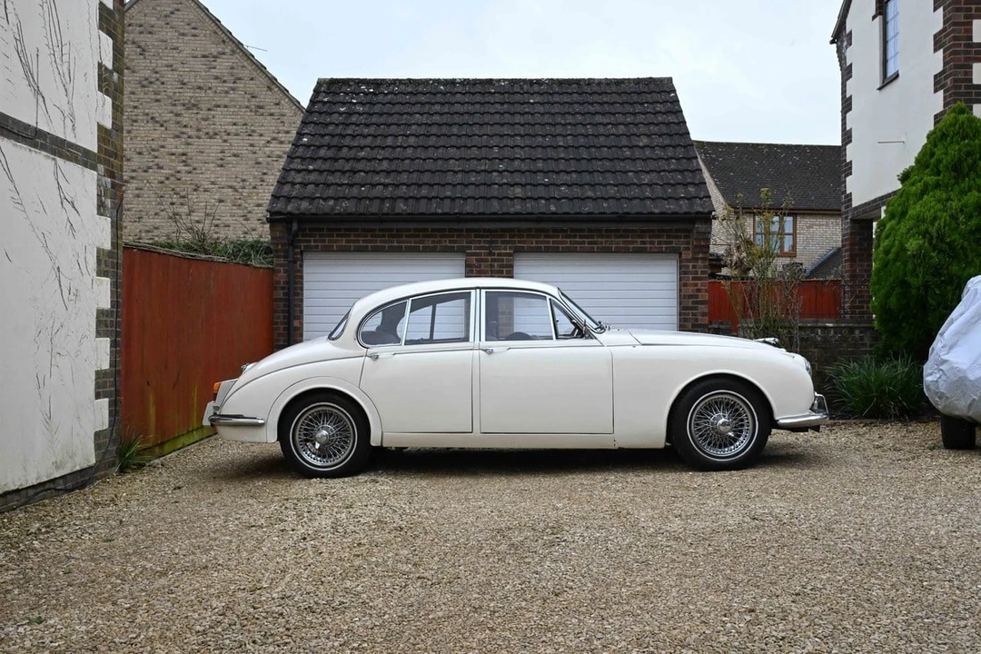 1968 Jaguar Mark II - Image 13 of 30