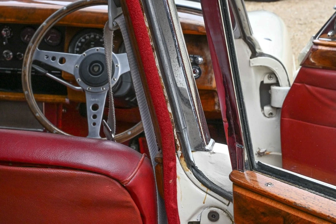 1968 Jaguar Mark II - Image 29 of 30