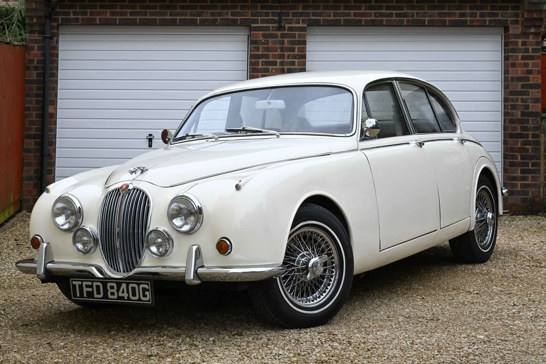 1968 Jaguar Mark II - Image 8 of 30