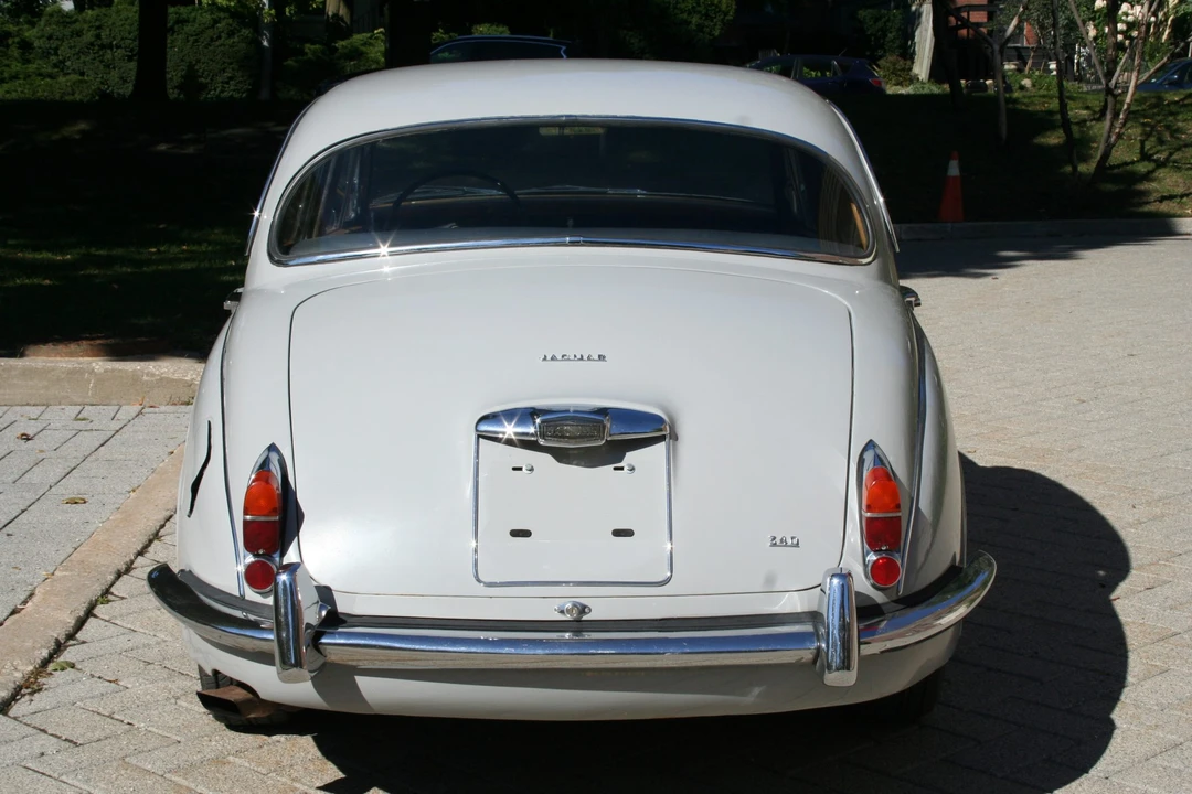 1968 Jaguar Mark II - Image 16 of 31