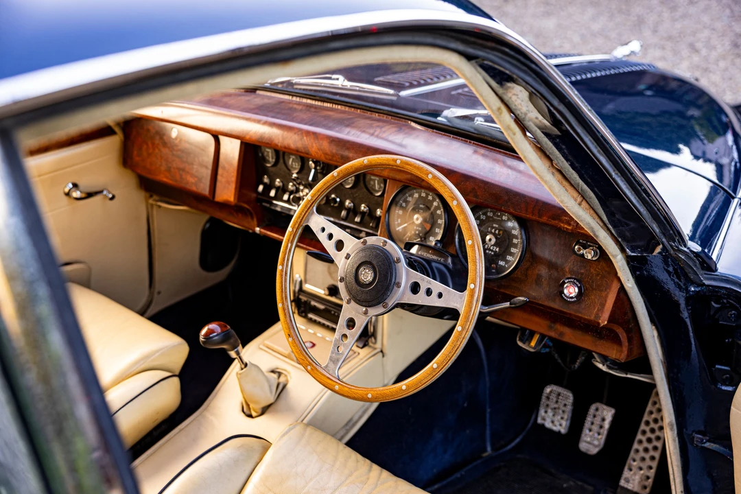 1968 Jaguar Mark X - Image 10 of 24