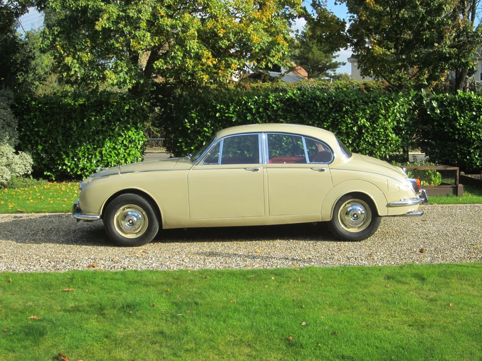 1968 Jaguar Mark II - Image 5 of 20
