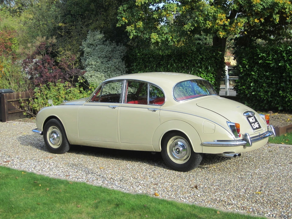 1968 Jaguar Mark II - Image 7 of 20