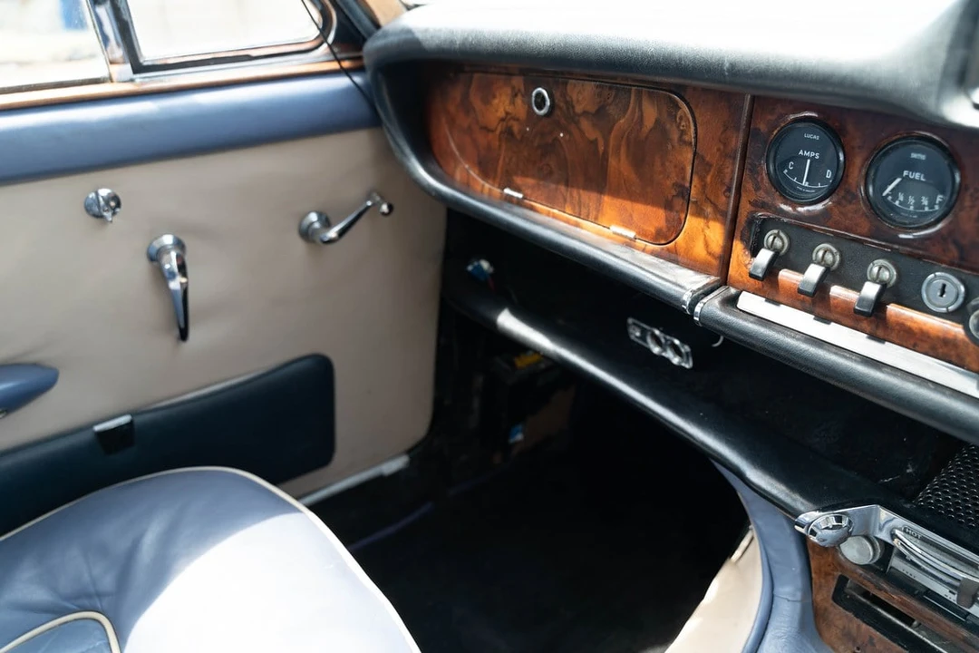 1968 Jaguar Mark X - Image 29 of 30