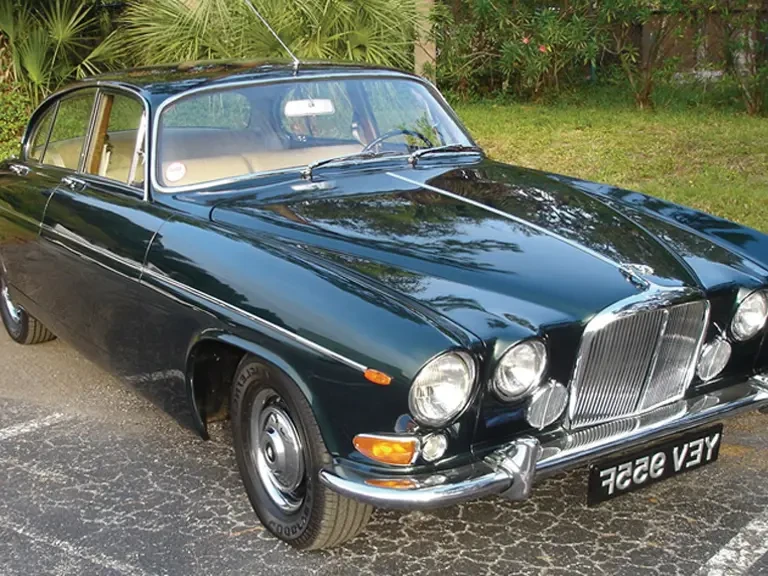 1968 Jaguar Mark X - Image 2 of 2
