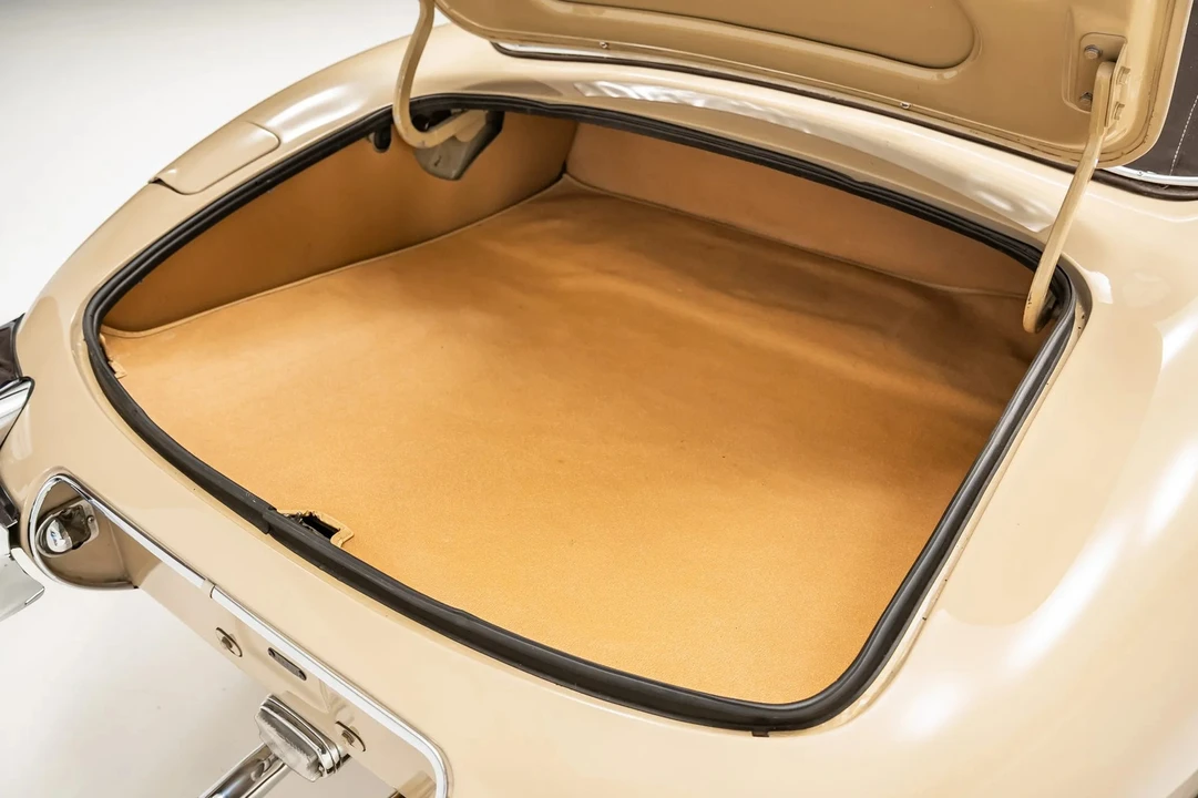 1968 Jaguar E-Type - Image 10 of 31