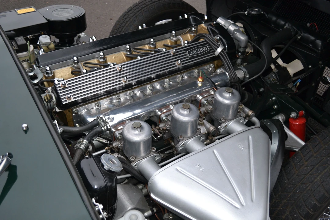 1968 Jaguar E-Type Series 1 2+2 - Image 6 of 7