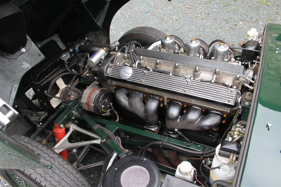1968 Jaguar E-Type Series 1 2+2 - Image 2 of 7