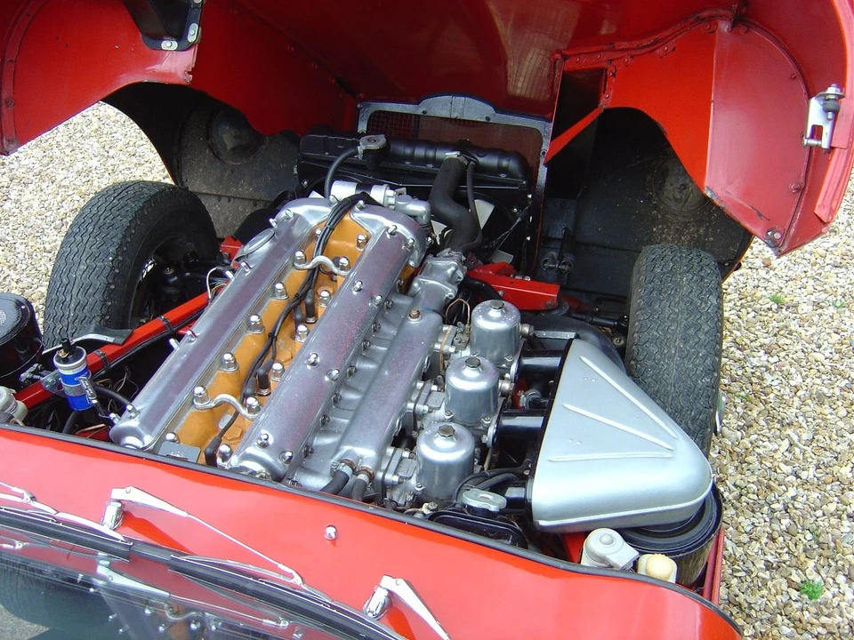 1968 Jaguar E-Type Series 1 - Image 3 of 5