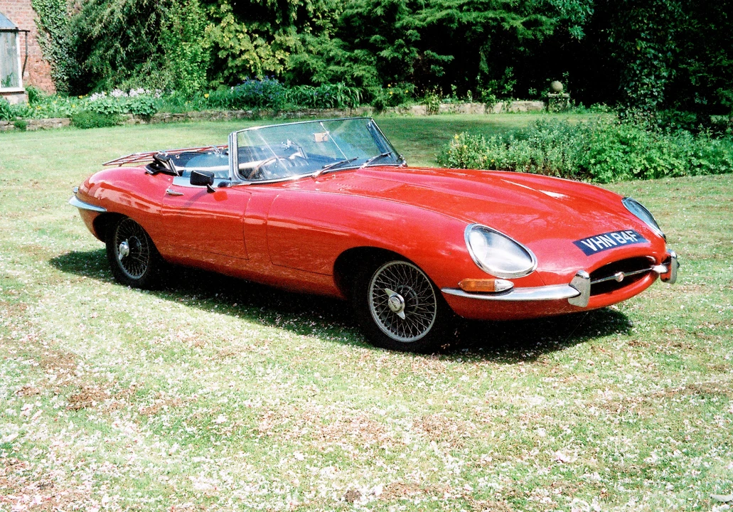 1968 Jaguar E-Type Series 1 - Image 4 of 6