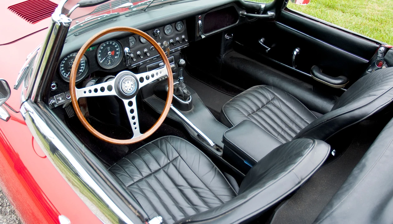 1968 Jaguar E-Type Series 1 - Image 3 of 6