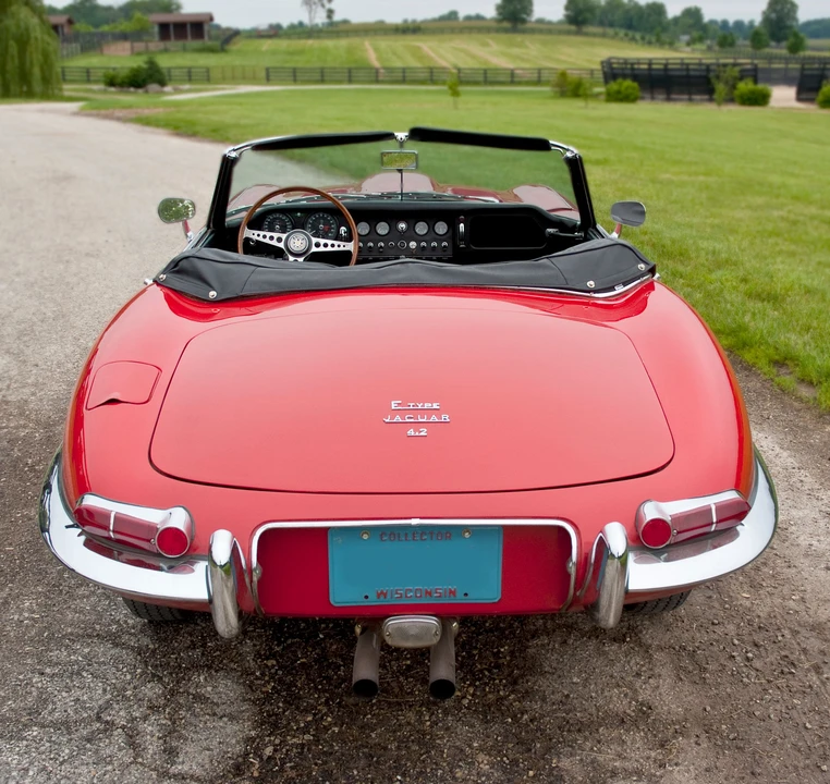 1968 Jaguar E-Type Series 1 - Image 4 of 6