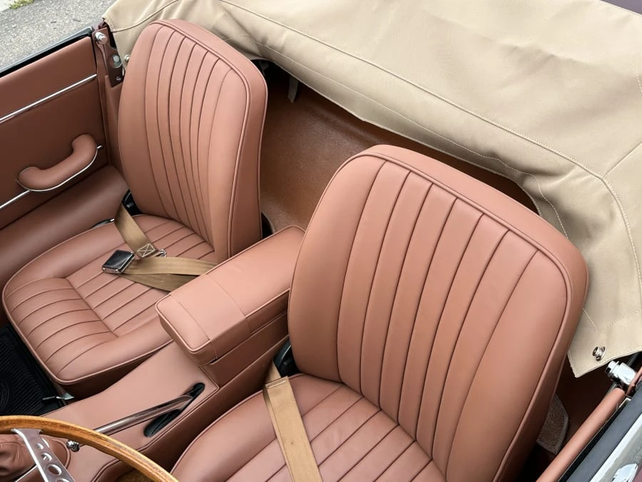 1968 Jaguar E-Type Series 1 - Image 13 of 31