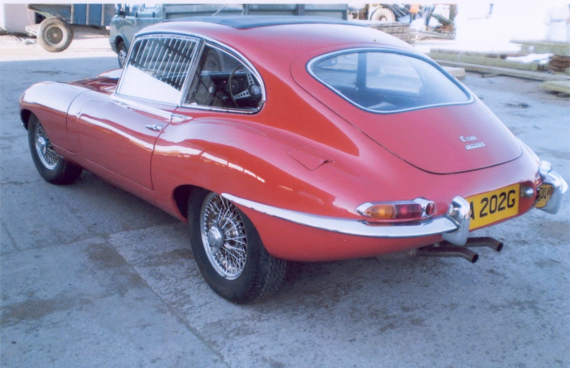 1968 Jaguar E-Type Series 1 2+2 - Image 4 of 4