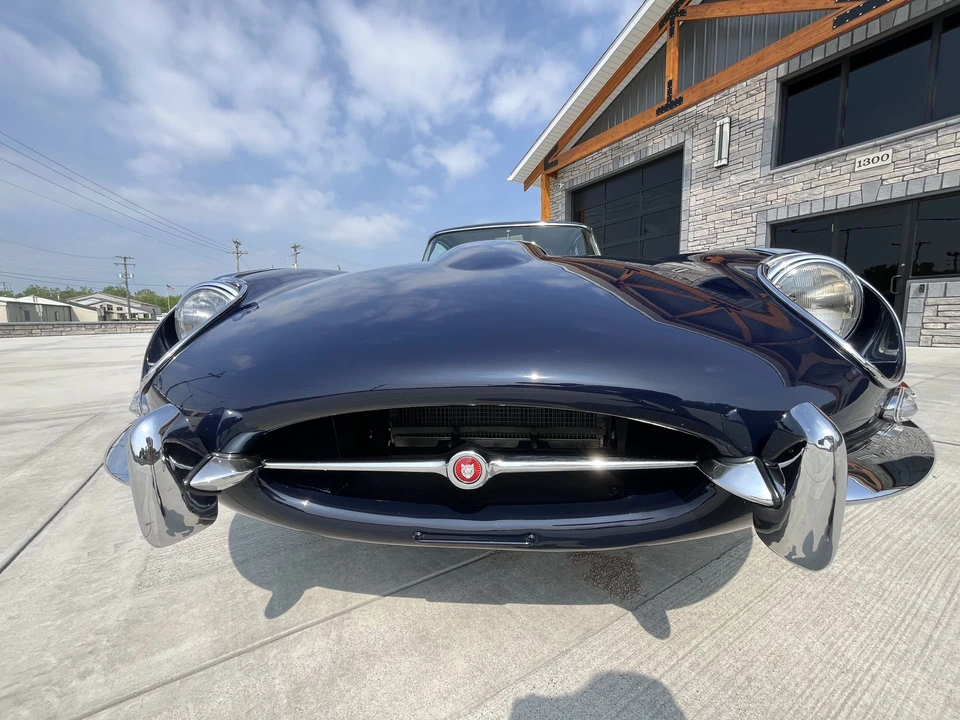 1968 Jaguar E-Type Series 1 2+2 - Image 28 of 31