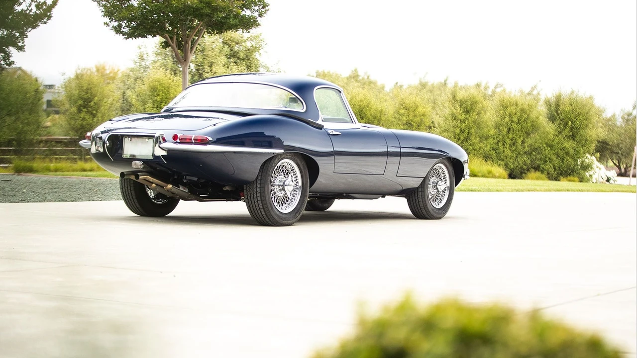 1968 Jaguar E-Type Series 1 - Image 31 of 31