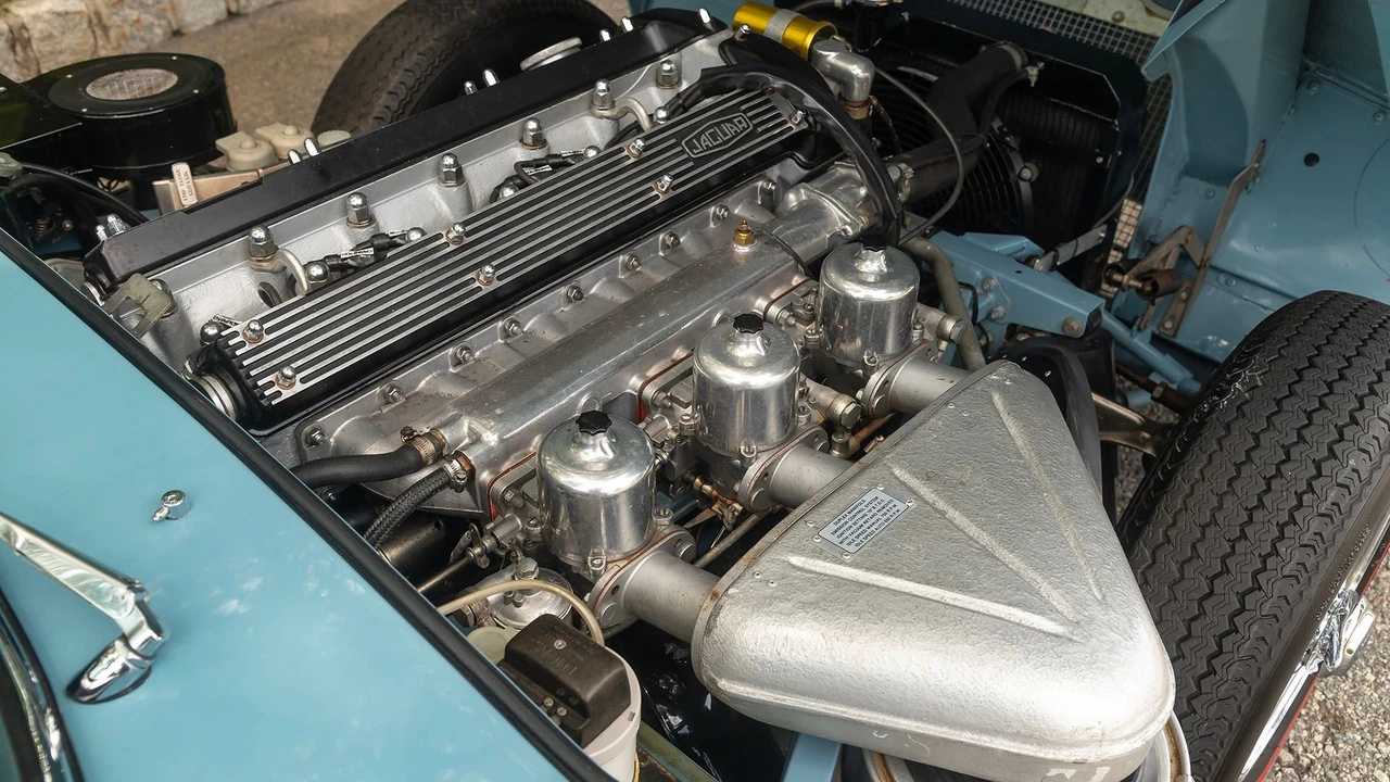 1968 Jaguar E-Type Series 1 - Image 3 of 31