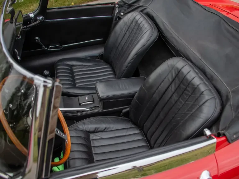1968 Jaguar E-Type Series 1 - Image 28 of 31